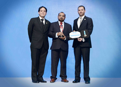 Managing Director receiving the award for World Business Leader, World Leader Businessperson and The Recognition of Entrepreneurial Company with all its rights  and privileges from THE BIZZ 2013 held on 29th September 2013, Dubai United Arab Emirates